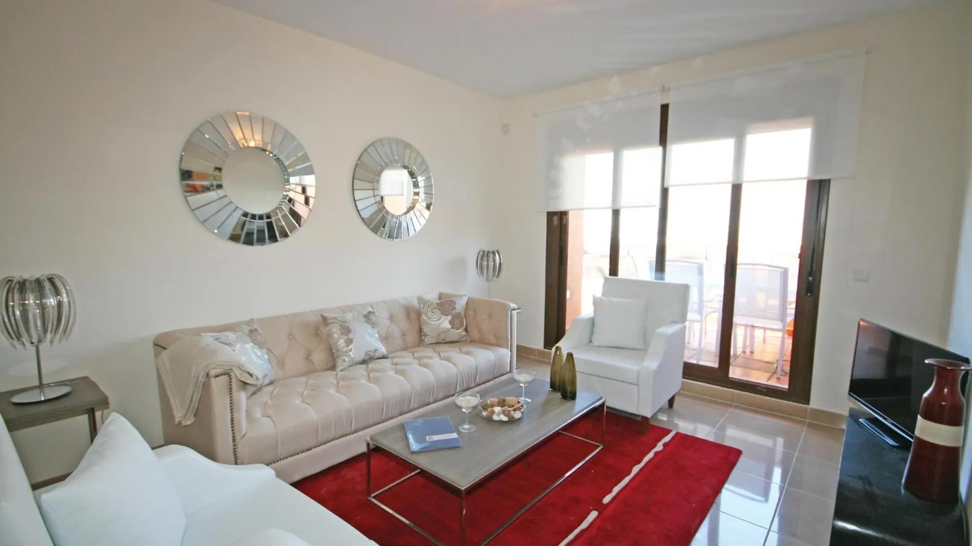 Amazing Apartment In Estepona With Sauna 0*,
